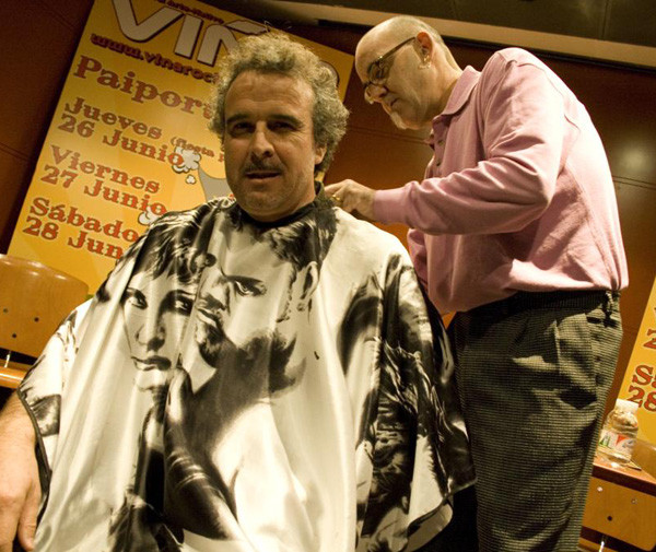 Rapando a Pepe Matarile Gómez. Presentación del Viña Paiporta (2008)