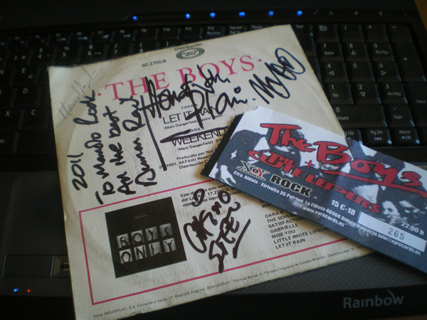 En el 2011 conseguí que The Boys me firmaran el single, además con la formación original.